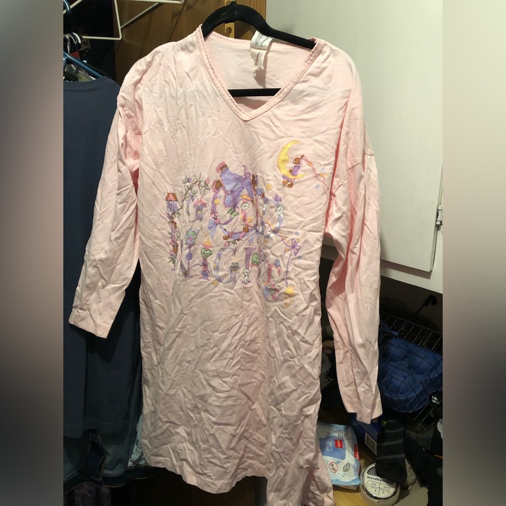 1990s Whimsical Art Nightshirt-  786 $40 or $35 w/offer